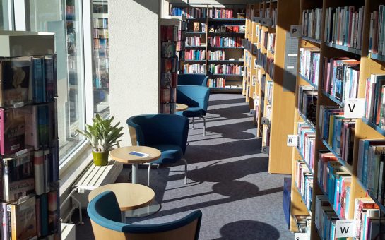 Einblick in die Brigitte-Reimann-Stadtbibliothek.